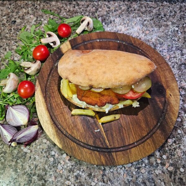 Sandwich snitel pui 520g