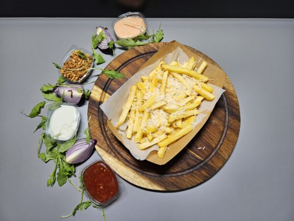 Cartofi prajiti cu parmezan 460g